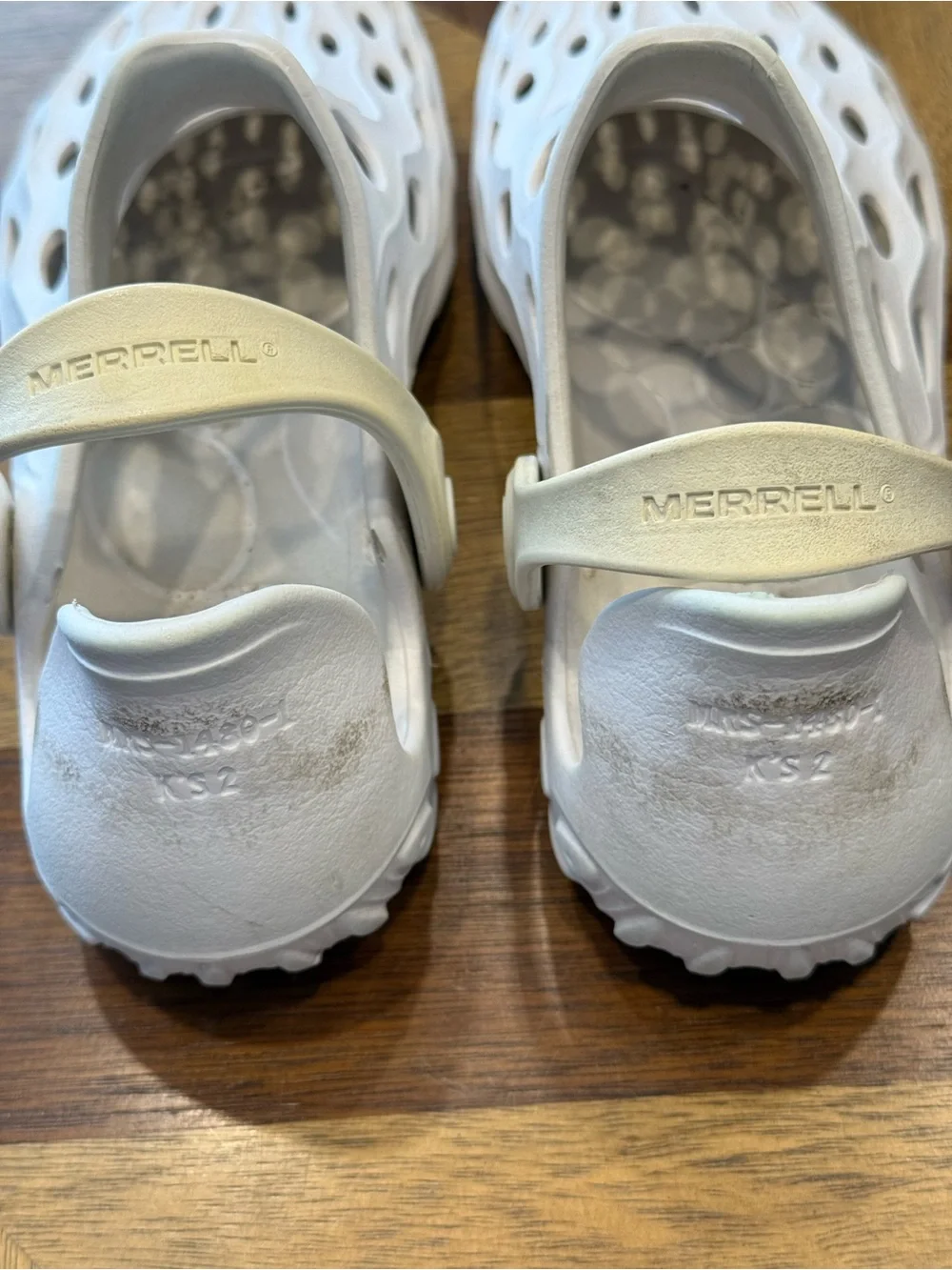 Merrell Hydro Moc Clogs MNS-1480-K'S 2 Preowned size 2